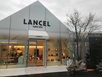 Lancel The Village