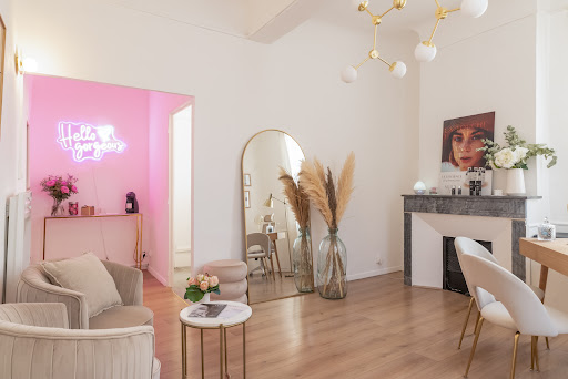 M Concept Esthétique - Soins du visage et Microblading Aix en Provence