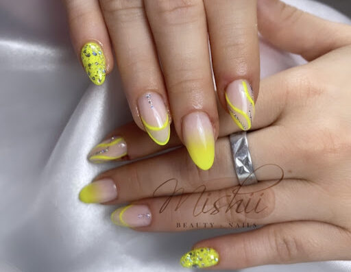 Mishii Beauty Nails